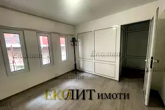 Офис в София, Лозенец