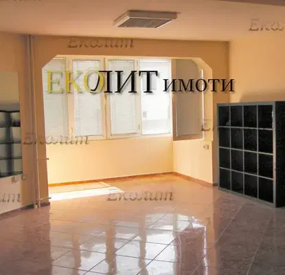 Photo 2 — Office in Sofiya, Oborishte