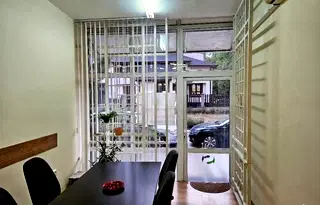 Офис в София, Стрелбище