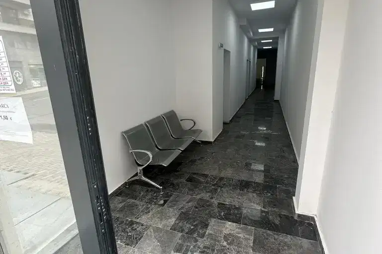 Office in Kyrdjali, Vyzrojdenci