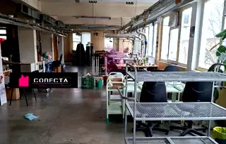Промишлена сграда в Русе, Център