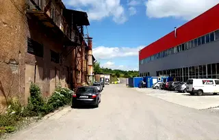 Промишлена сграда в Перник, Църква