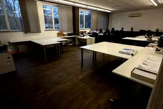 Промишлена сграда във Варна, м-т Орехчето
