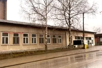 Промишлена сграда в София, Костенец
