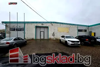 Склад в Нови Искър