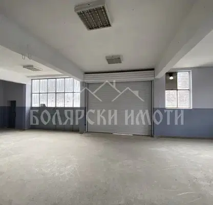 Снимка 3 — Склад във Велико Търново, Чолаковци