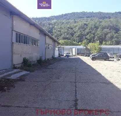 Снимка 3 — Склад във Велико Търново, Промишлена зона - Юг