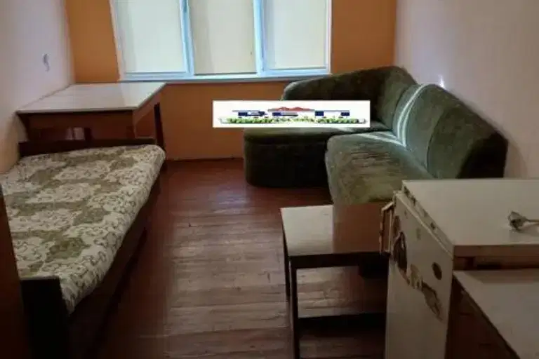 Room in Sofiya, Reduta