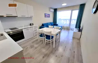 Уютен тристаен апартамент с две тераси в Аспарухово, Варна