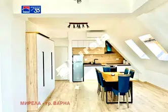 Тристаен апартамент с морска гледка в Бриз, Варна
