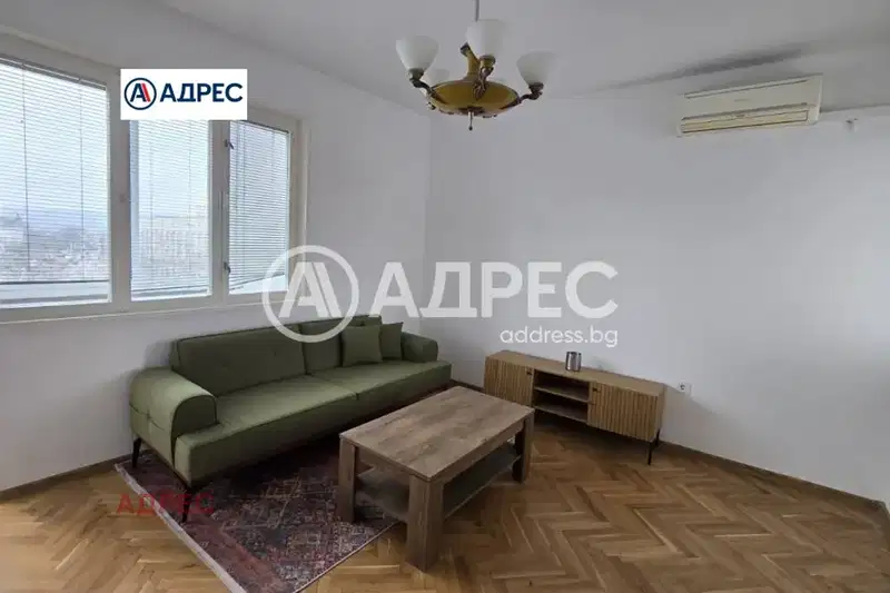 3-bedroom apartment in Varna, Centyr