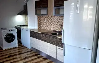 Тристаен апартамент в Кърджали, Център