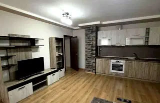 Тристаен апартамент в Кърджали, Център