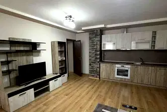 Тристаен апартамент в Кърджали, Център