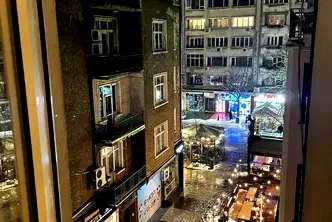 Тристаен апартамент в София, Център