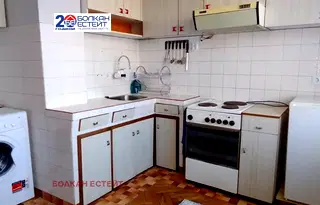Тристаен апартамент във Велико Търново, Център
