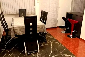 Тристаен апартамент с две остъклени тераси в центъра на Пловдив