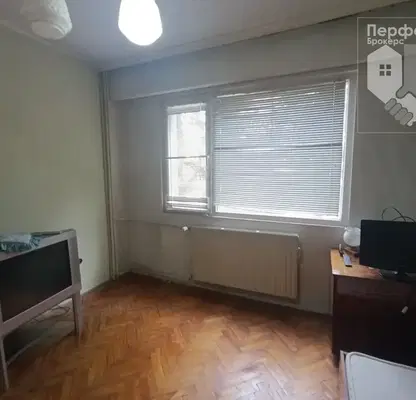 Снимка 5 — Тристаен апартамент във Велико Търново, Център