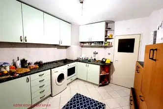 Тристаен апартамент в Русе, Център