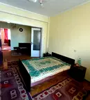 Тристаен апартамент в Габрово, Център