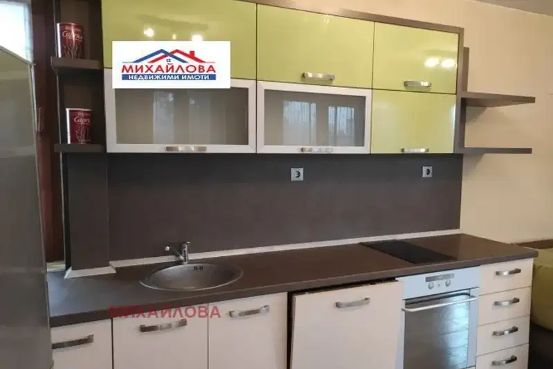 3-bedroom apartment in Stara Zagora, Centyr