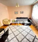 Обзаведен тристаен апартамент с две тераси в центъра на Варна