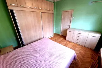 Тристаен апартамент в София, Център