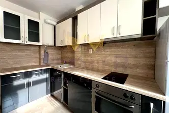 Тристаен апартамент с три тераси в Чаталджа, Варна