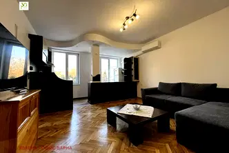 Тристаен апартамент във Варна, Чаталджа