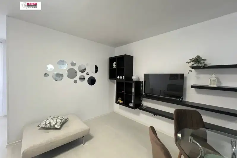 3-bedroom apartment in Sofiya, Dianabad