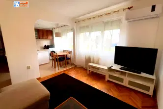 Тристаен апартамент в София, Хаджи Димитър