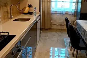 Тристаен апартамент в Шумен, Херсон