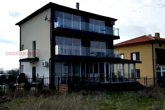 Тристаен апартамент с гледка море в Крайморие, Бургас