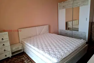 Тристаен апартамент в София, Красно село