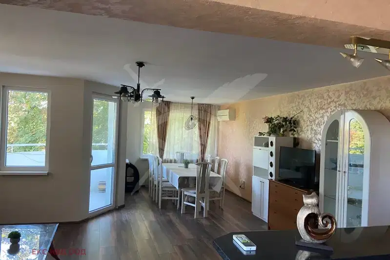 3-bedroom apartment in Plovdiv, Kyrshiyaka