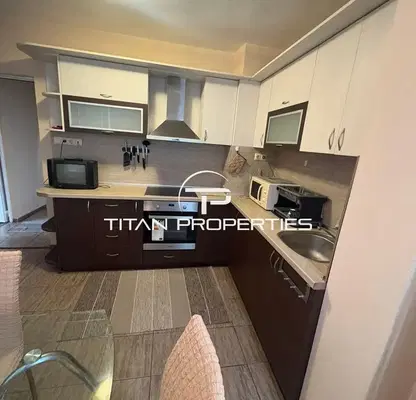 Photo 3 — Three-room apartment with east-west aspect in Lazur, Burgas