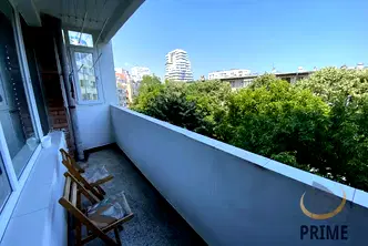 Тристаен апартамент с две тераси в Лазур, Бургас, близо до морската градина