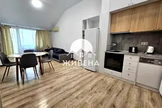Обзаведен тристаен апартамент с тераса в Левски, Варна