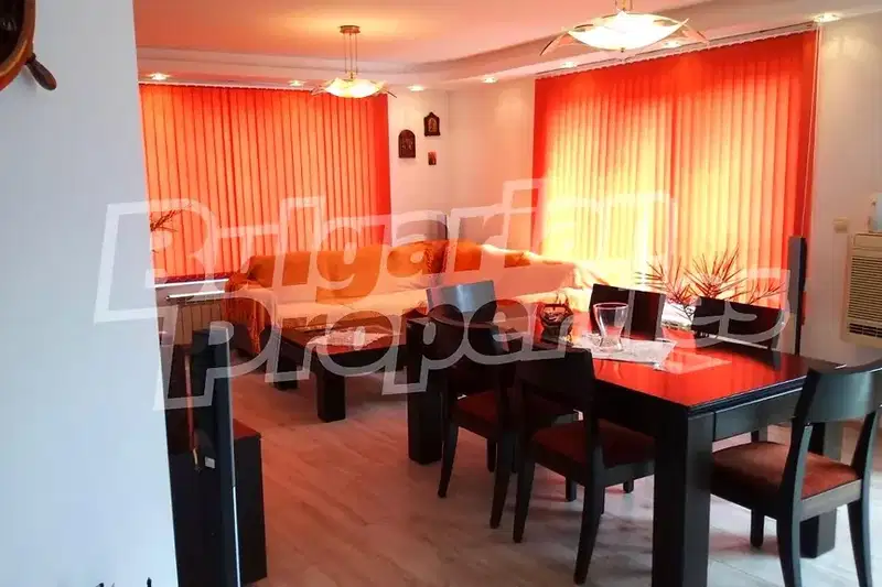 3-bedroom apartment in Varna, Levski 1