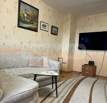 Снимка 3 — Обзаведен тристаен апартамент с балкон в кв. Левски, Варна