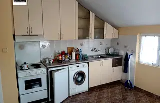 Тристаен апартамент с три балкона в Люлин 9, бул. Сливница