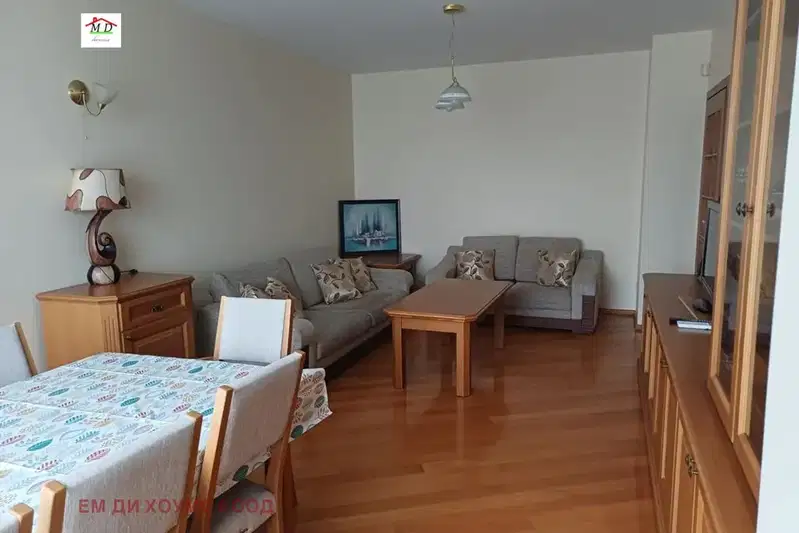 3-bedroom apartment in Sofiya, Medicinska Akademiya
