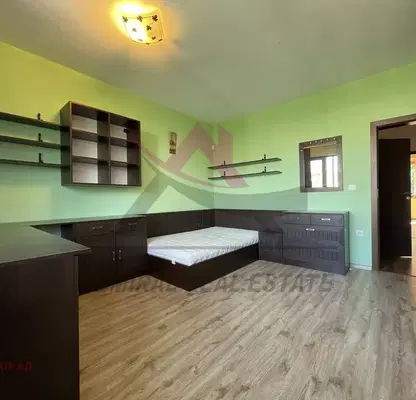 Снимка 5 — Тристаен апартамент във Варна, Окръжна болница-Генерали