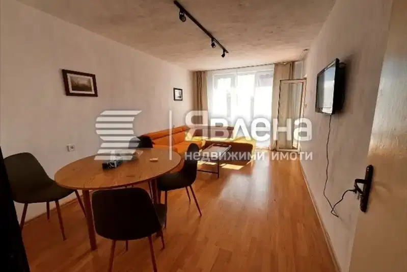 3-bedroom apartment in Благоев, Освобождение