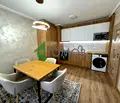 Снимка 2 — Тристаен апартамент в Шумен, Пазара