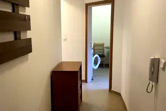 Тристаен апартамент във Варна, Погреби