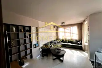 Тристаен апартамент във Варна, Погреби