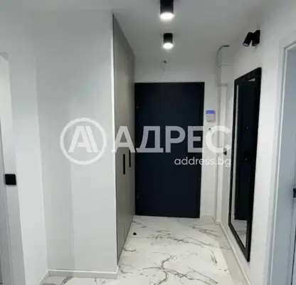 Снимка 5 — Тристаен апартамент с гледка към Южен парк в Стрелбище