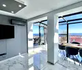 Снимка 5 — Просторен тристаен апартамент с морска панорама в Св. Никола, Варна