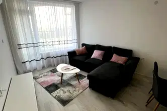 Тристаен обзаведен апартамент с площ 115 кв.м в Съдийски, Пловдив